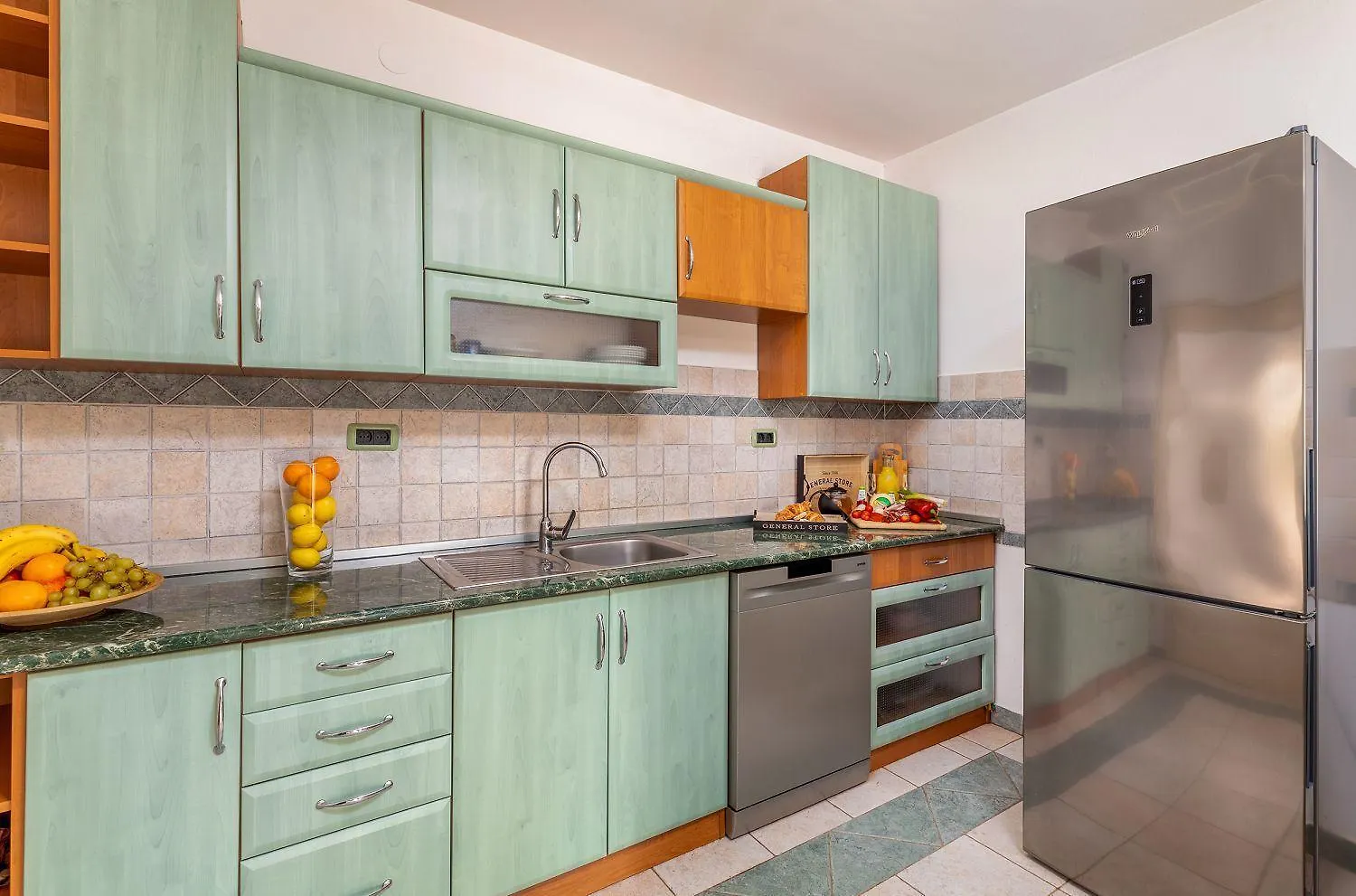 Villa Mit Salzwasserpool, Billard, Tischtennis Und In Strandnaehe Pula Croatia