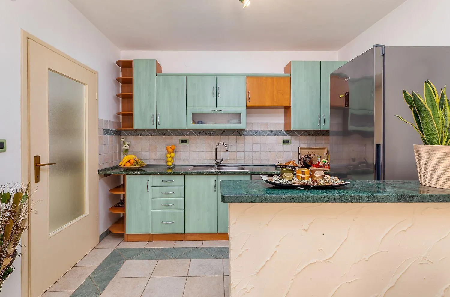 Villa Mit Salzwasserpool, Billard, Tischtennis Und In Strandnaehe Pula Croatia